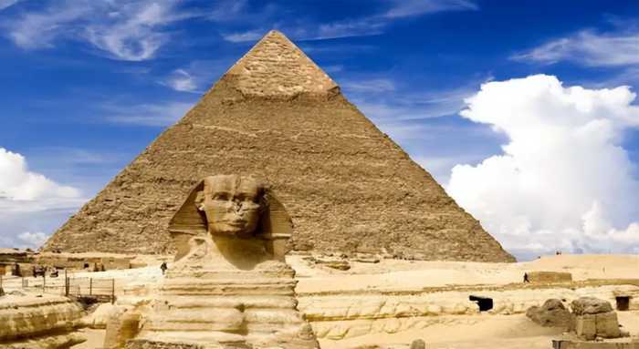 埃及人修金字塔的时候，“中国人”在干什么？说出来你也许不信