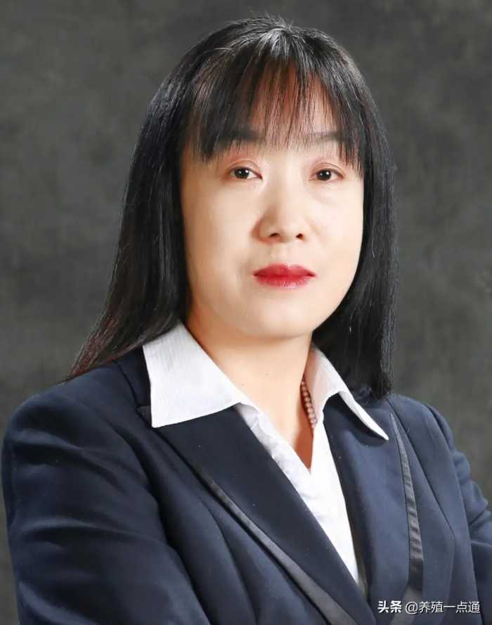 张春香（女），山西农业大学教授、博导，动物高效养殖与繁育专家