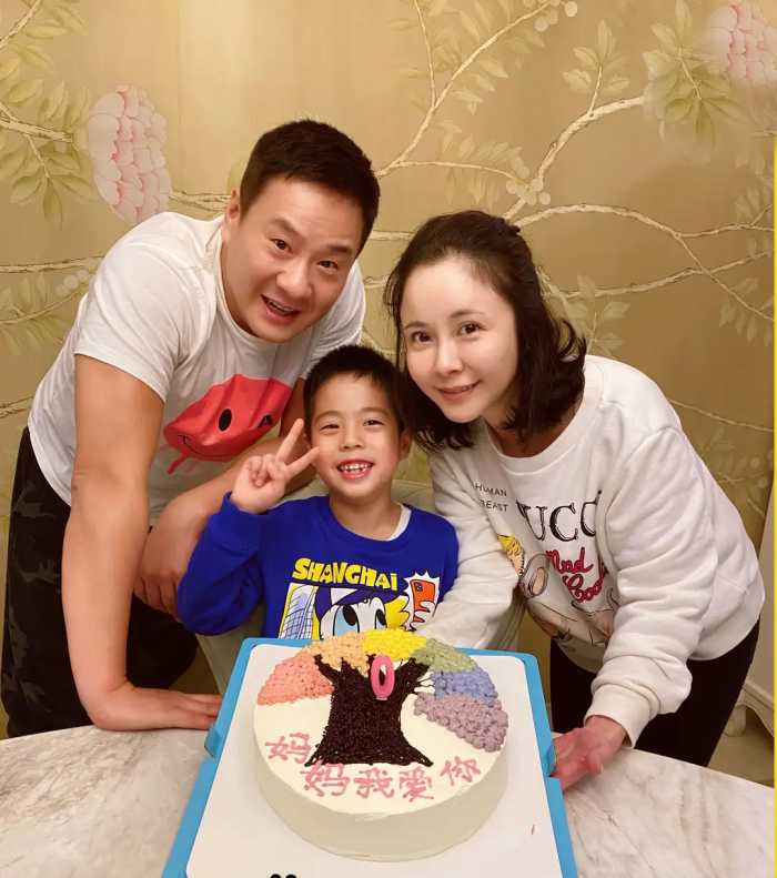 刘威与杨若兮分手15年：他51岁做父亲，她嫁二婚丈夫幸福吗？